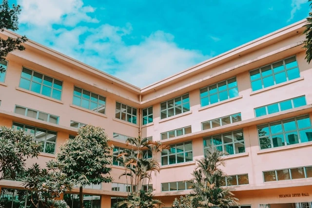 Sekolah Balqisberita